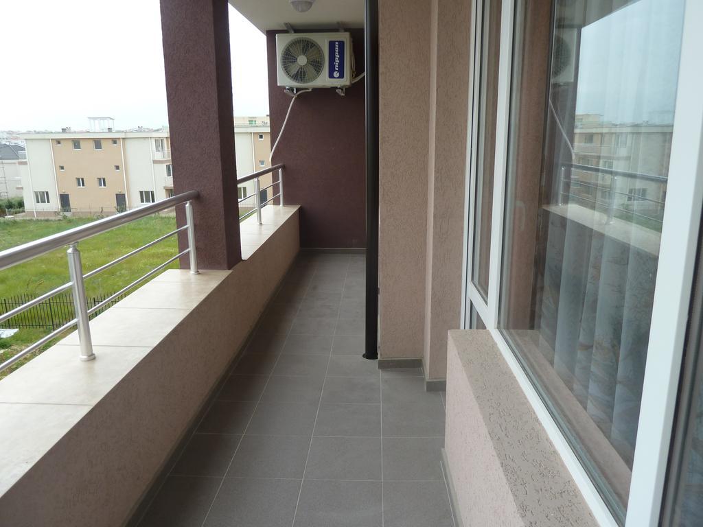Anfid Apartments Burgas Luaran gambar