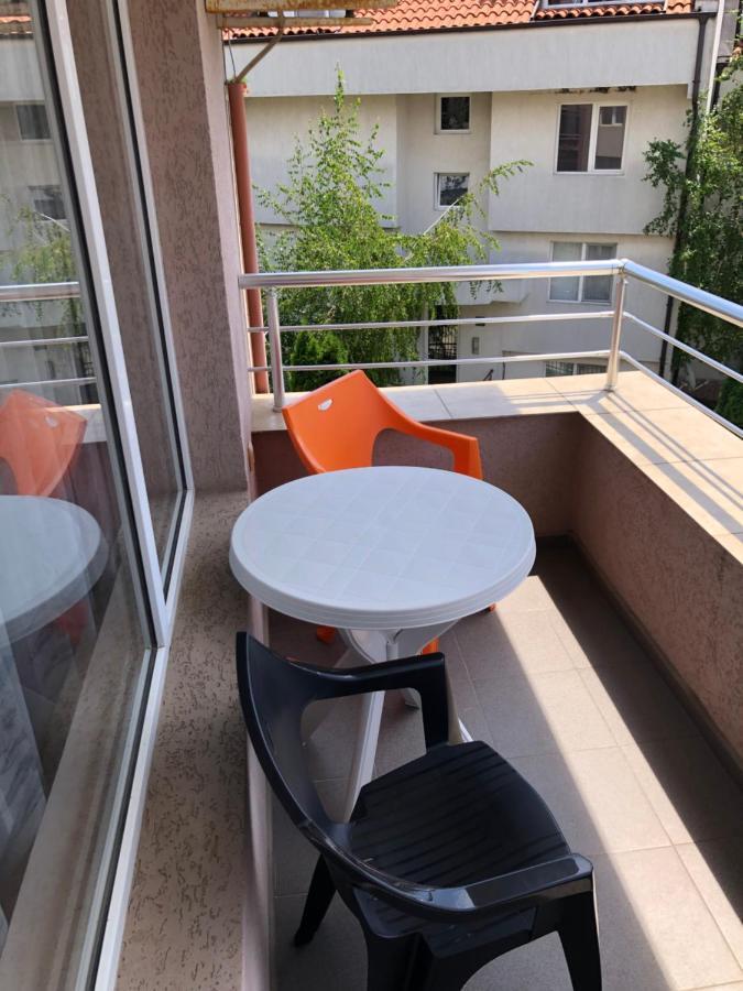 Anfid Apartments Burgas Luaran gambar